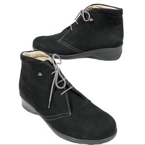 Finn Comfort US 7.5 Mostar Nubuck Black Chukka